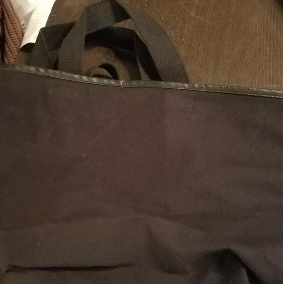 1 left !sALE 🎄♥️HP! reversible leather trim tote - Picture 8 of 8